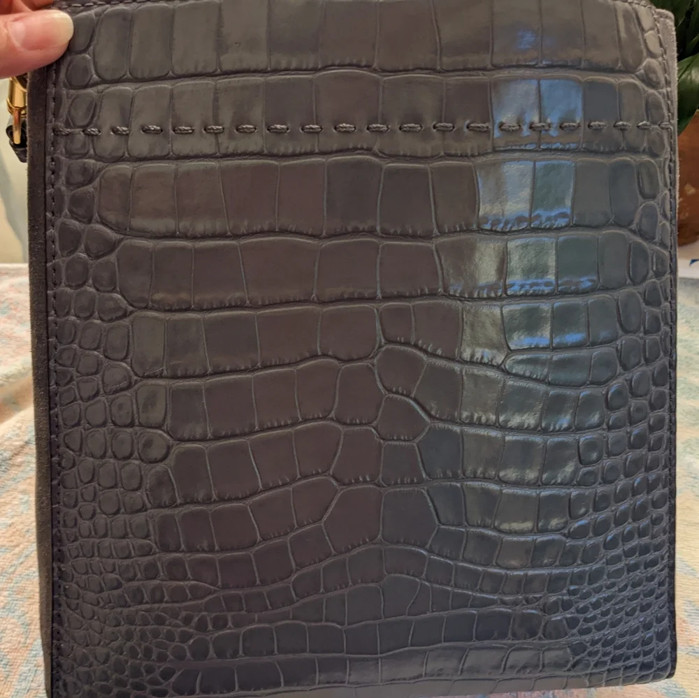 Tory Burch McGraw Embossed Hobo in Bluestone - Picture 2 of 3
